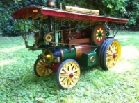 A SUPERB LARGE SCALE MODEL, OF A VICTORIAN  STEAM TRACTION ENGINE (circa 1928-1933)