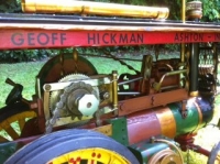A SUPERB LARGE SCALE MODEL, OF A VICTORIAN  STEAM TRACTION ENGINE (circa 1928-1933)