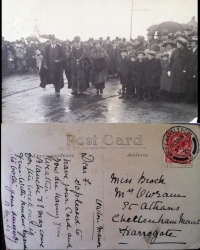 WW1 Pair. W. Yorks Reg. + E.Yorks & RARE 8th Leeds Rifles Badges (POW Guard?) Catterick German POW Photo